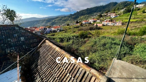 Moradia T2 para Venda em Arco da Calheta