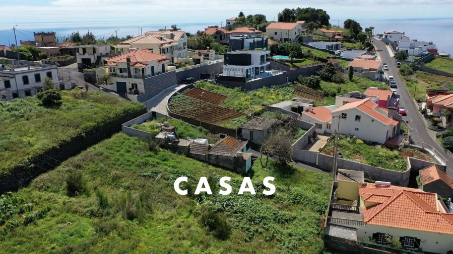 Moradia T2 para Venda em Arco da Calheta Foto 14