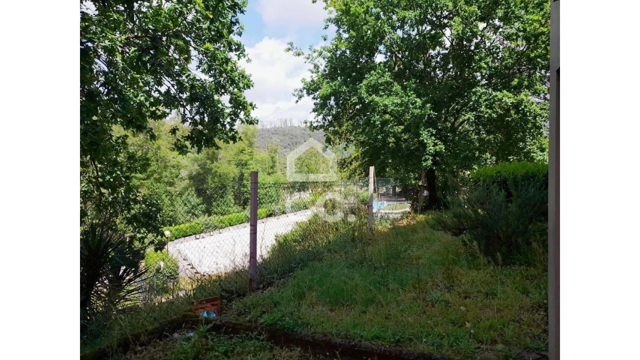 Armazém para Venda em São Pedro do Sul, Várzea e Baiões Foto 9