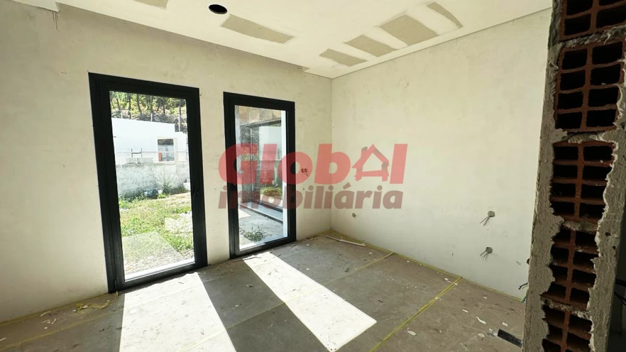 Moradia T3 para Venda em Couto de Baixo e Couto de Cima Foto 5