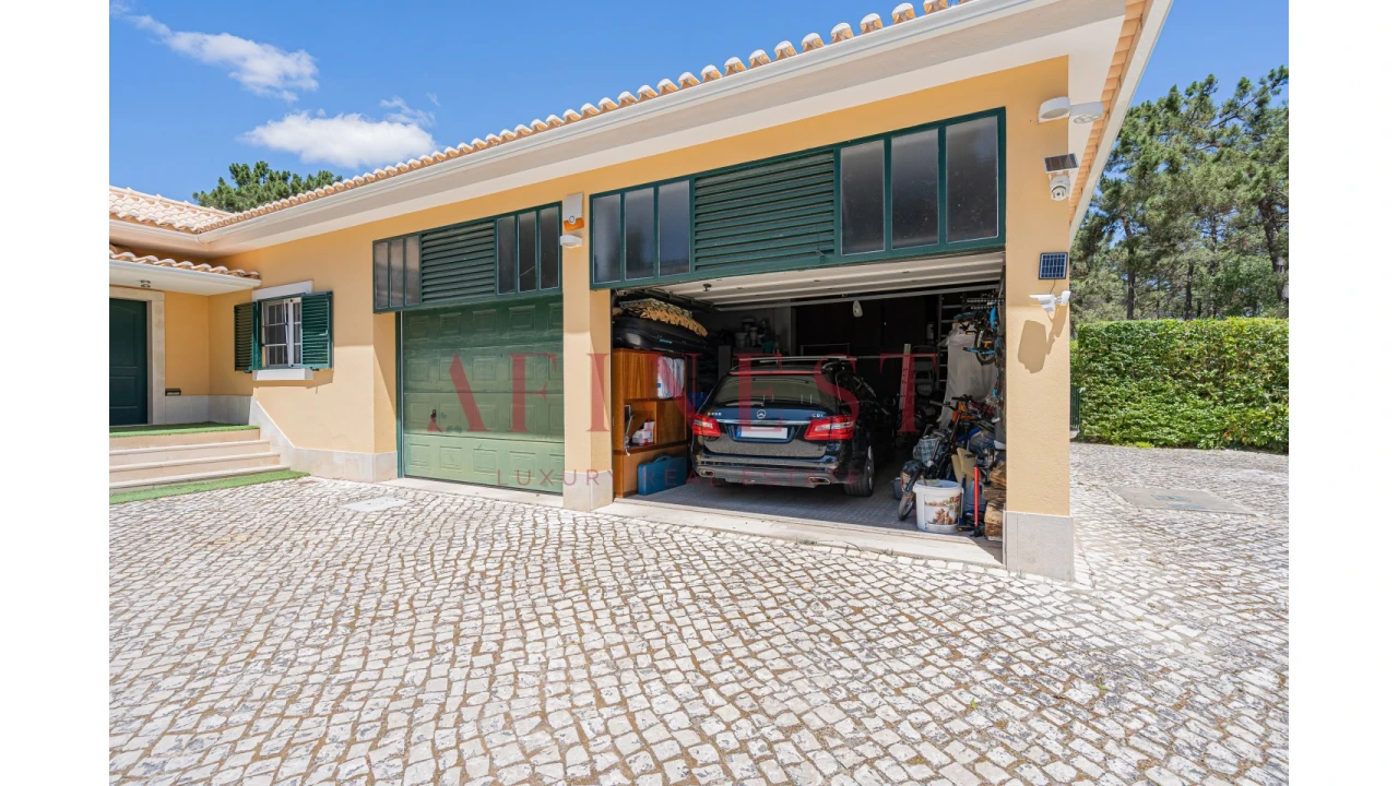 Moradia T4 para Venda em Charneca de Caparica e Sobreda Foto 57