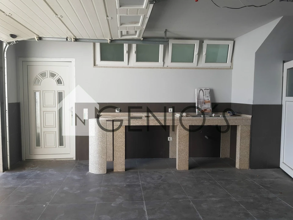 Moradia T7 para Venda em Mogege Foto 15