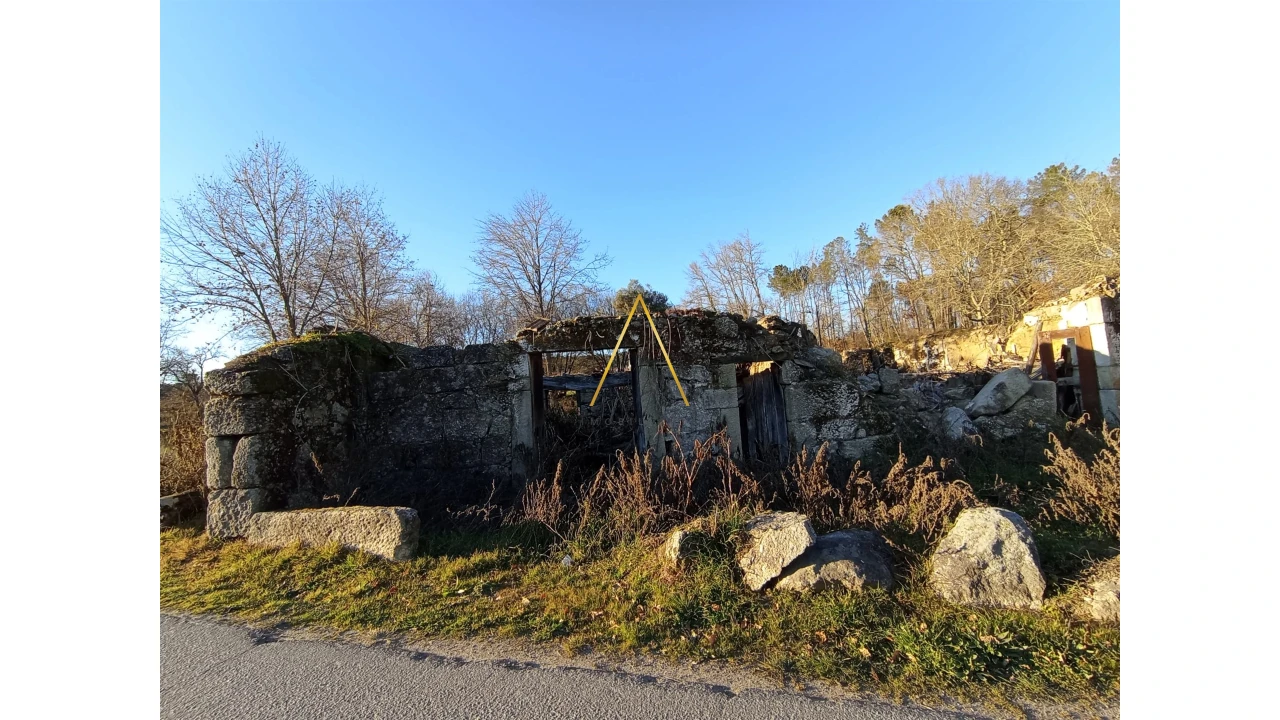 Terreno para Venda em Orgens Foto 11