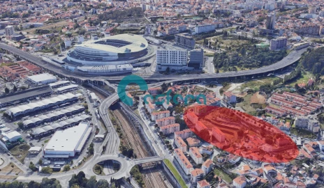 Terreno Misto para Venda em Campanhã