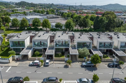 Moradia T5 para Venda em Palmeira