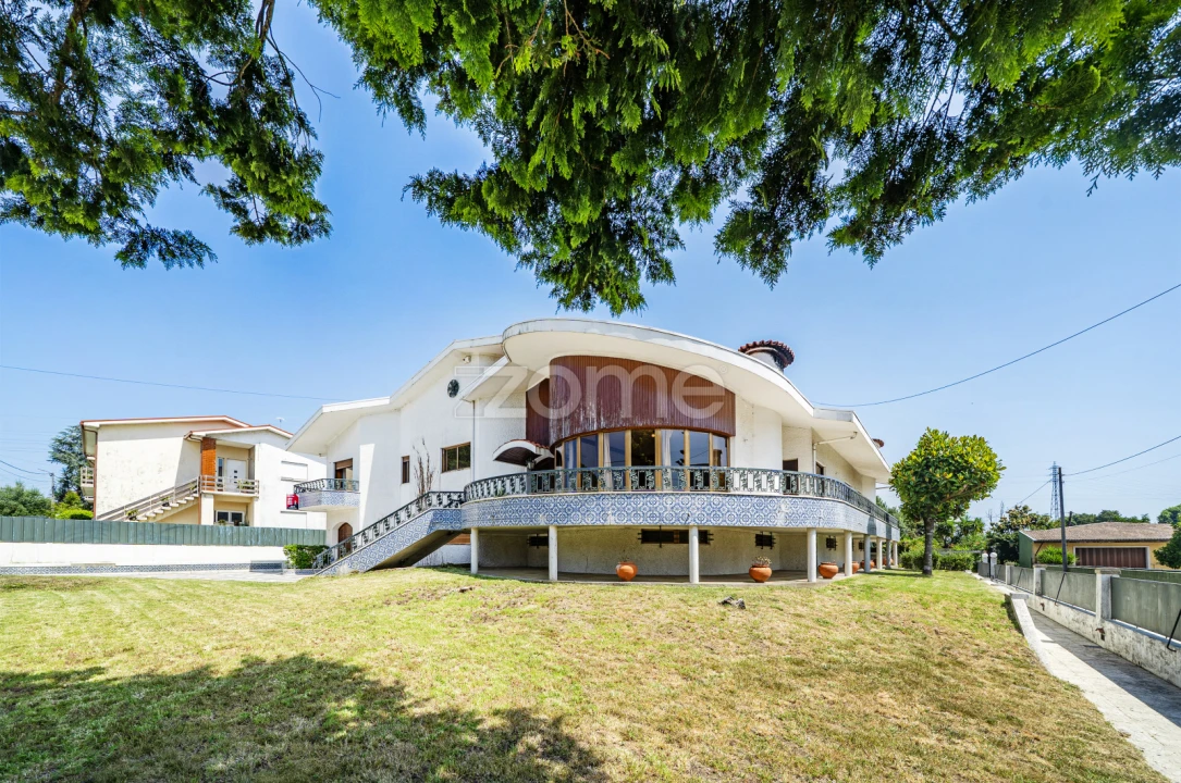 Moradia T4 para Venda em Areias, Sequeirô, Lama e Palmeira Foto 5