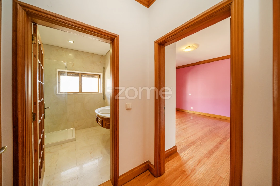 Moradia T4 para Venda em Areias, Sequeirô, Lama e Palmeira Foto 32