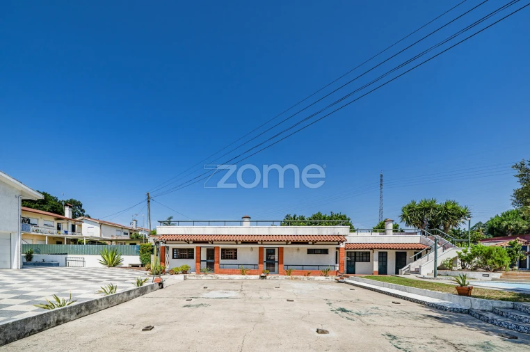 Moradia T4 para Venda em Areias, Sequeirô, Lama e Palmeira Foto 56