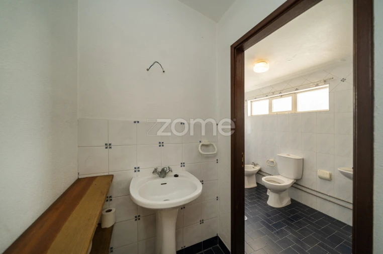 Moradia T4 para Venda em Areias, Sequeirô, Lama e Palmeira Foto 61