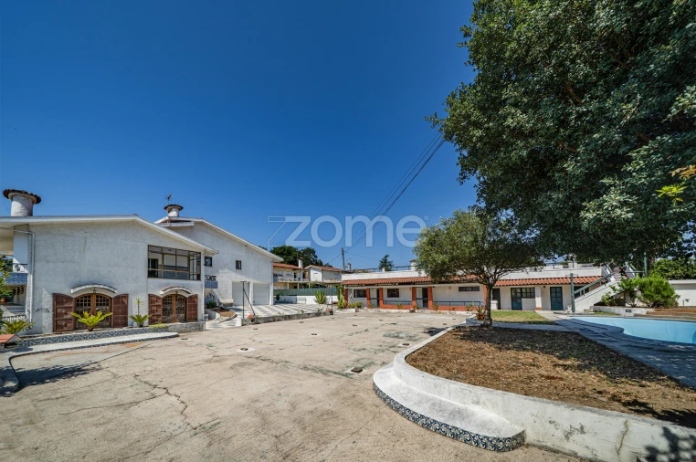 Moradia T4 para Venda em Areias, Sequeirô, Lama e Palmeira Foto 63