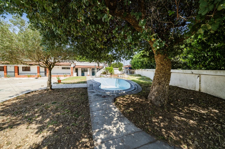 Moradia T4 para Venda em Areias, Sequeirô, Lama e Palmeira Foto 69