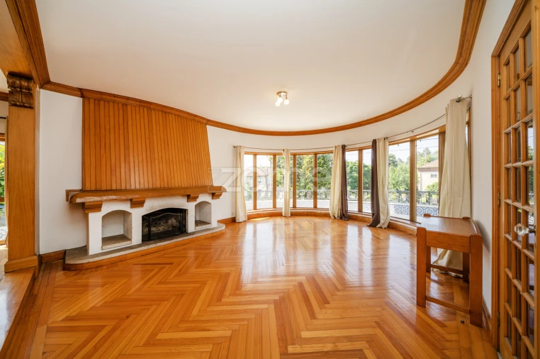 Moradia T4 para Venda em Areias, Sequeirô, Lama e Palmeira Foto 8