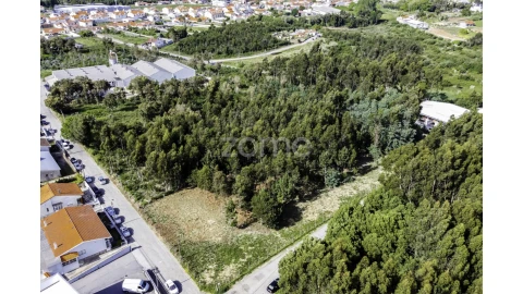 Terreno para Venda em Serzedo e Perosinho