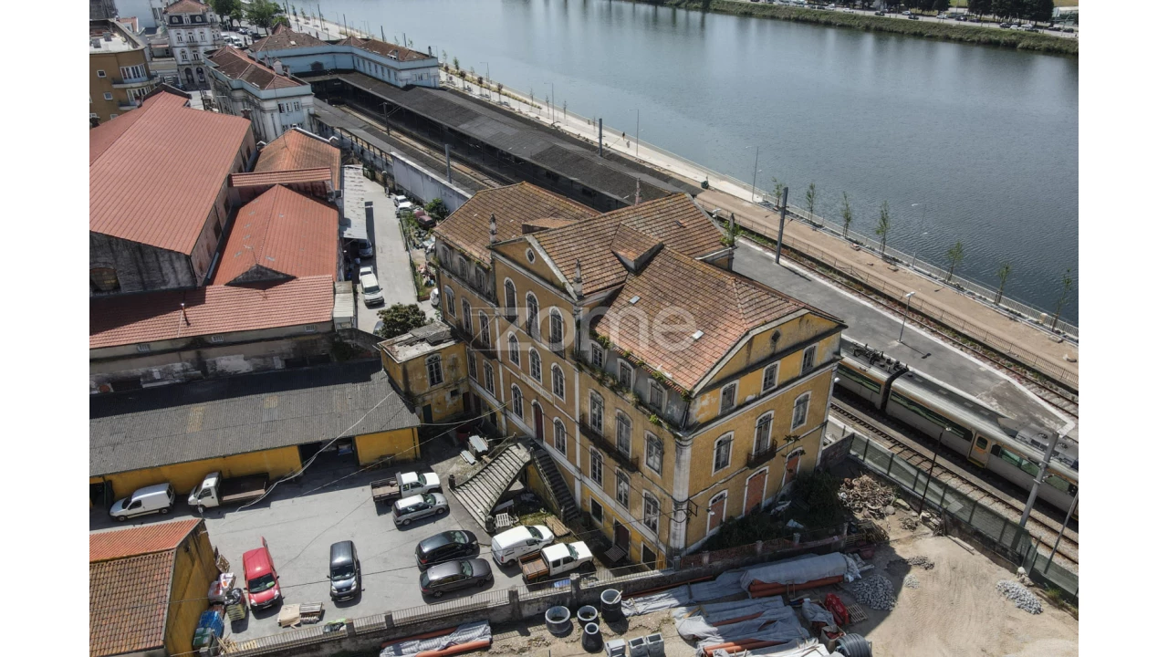 Negócio para Venda em Sé Nova, Santa Cruz, Almedina e São Bartolomeu Foto 8
