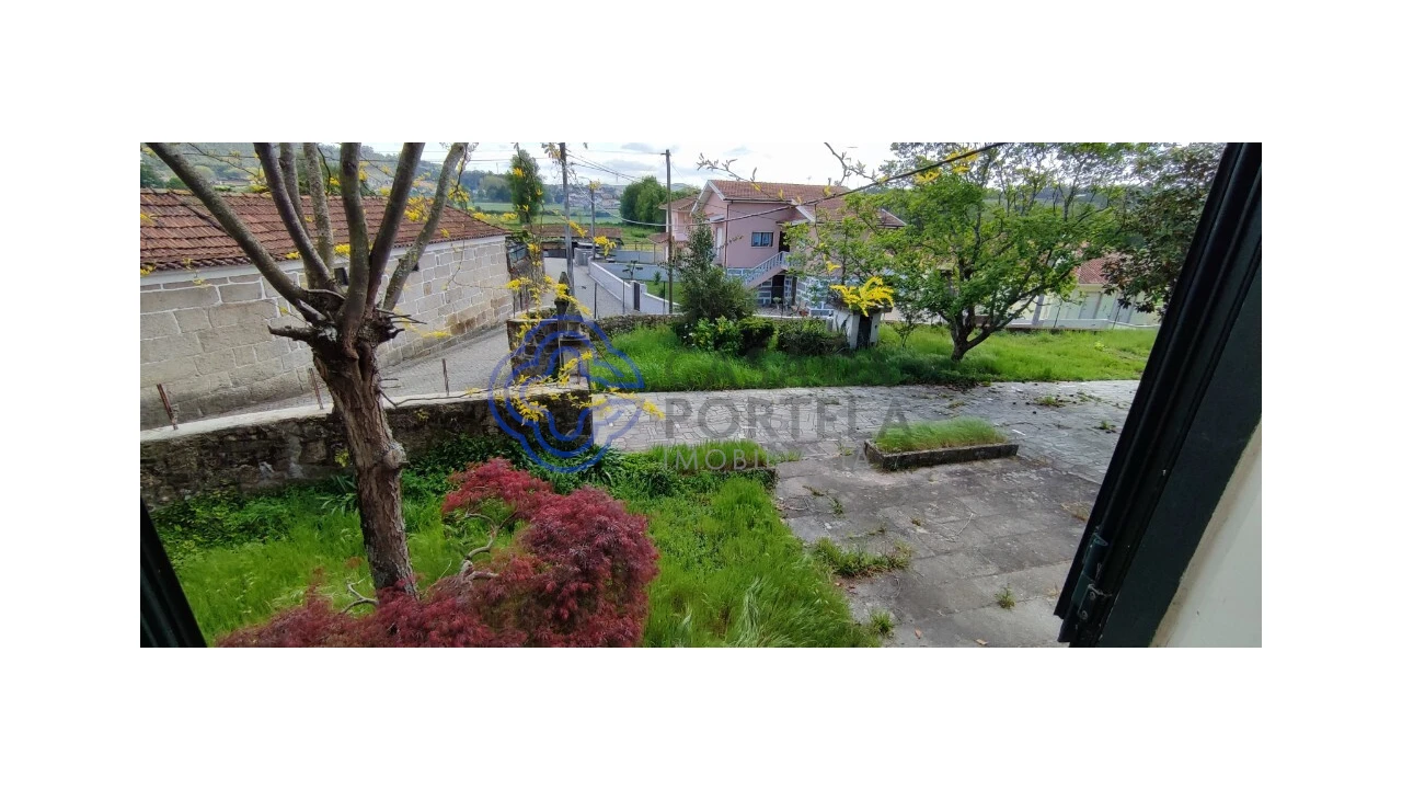 Quinta T9 para Venda em Carreira e Refojos de Riba de Ave Foto 18