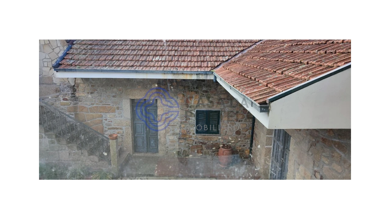 Quinta T9 para Venda em Carreira e Refojos de Riba de Ave Foto 17