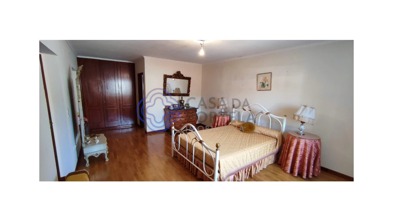 Quinta T9 para Venda em Carreira e Refojos de Riba de Ave Foto 9