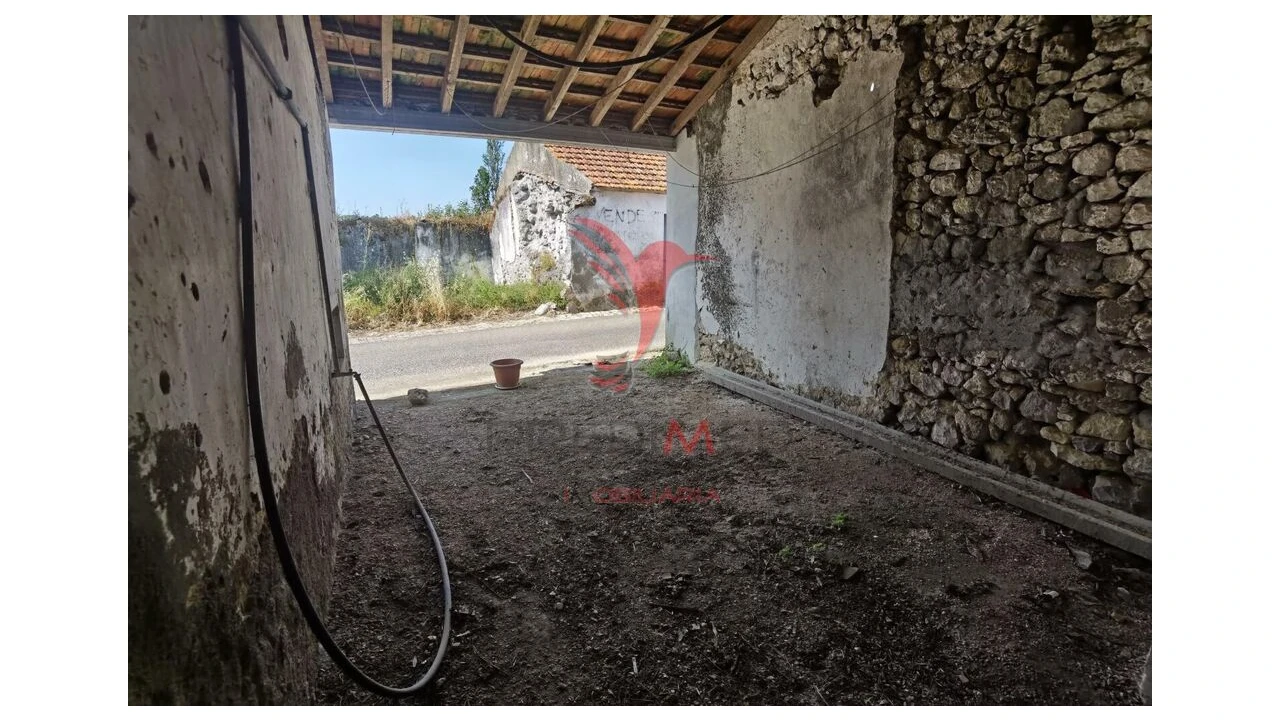 Moradia T2 para Venda em Bugalhos Foto 8