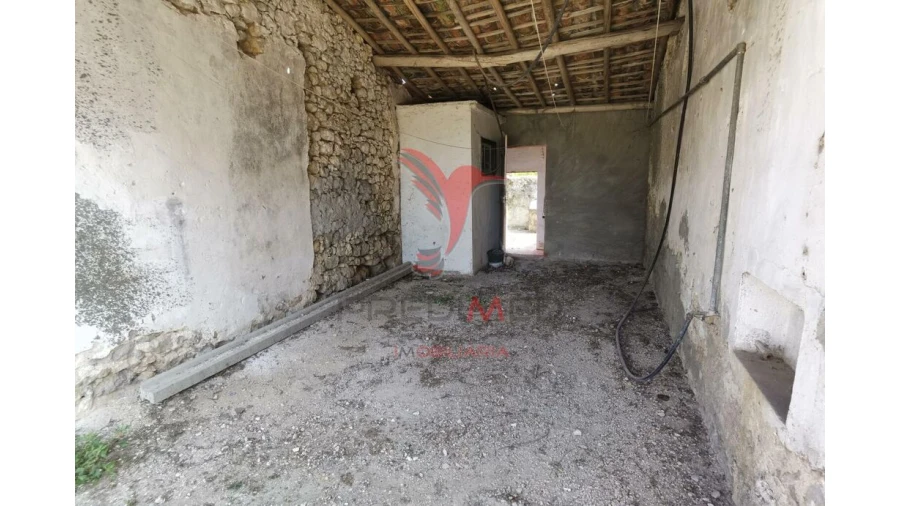 Moradia T2 para Venda em Bugalhos Foto 5