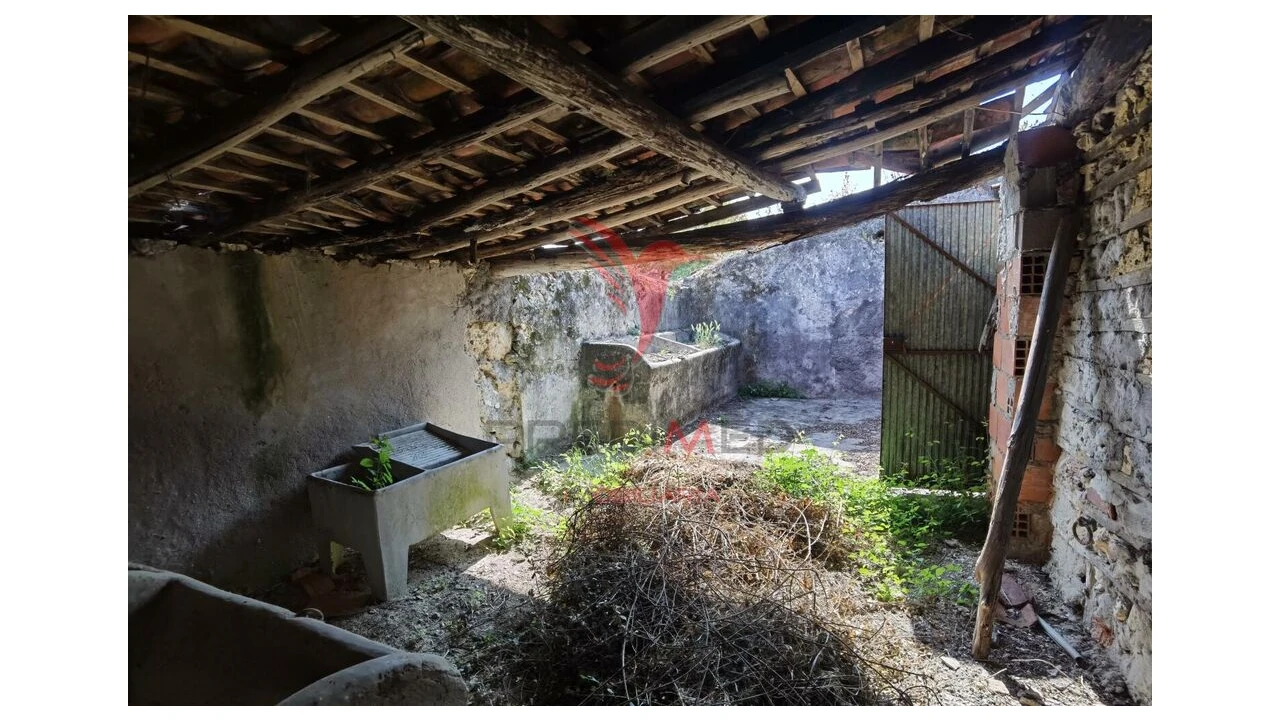 Moradia T2 para Venda em Bugalhos Foto 20