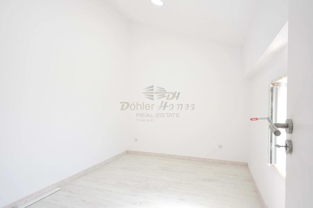 Moradia T9 para Venda em Ajuda Foto 31