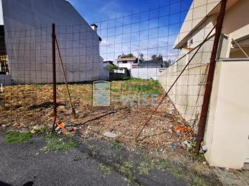 Terreno para Venda em Cidade da Maia