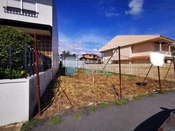 Terreno para Venda em Cidade da Maia