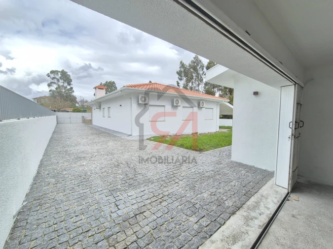 Moradia T3 para Venda em Lustosa e Barrosas (Santo Estêvão) Foto 4