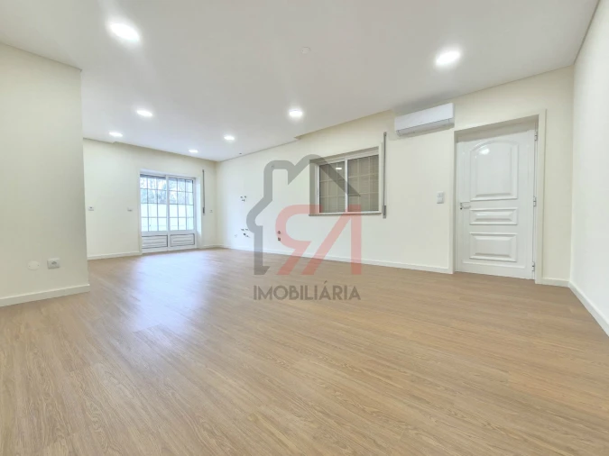 Moradia T3 para Venda em Lustosa e Barrosas (Santo Estêvão) Foto 6