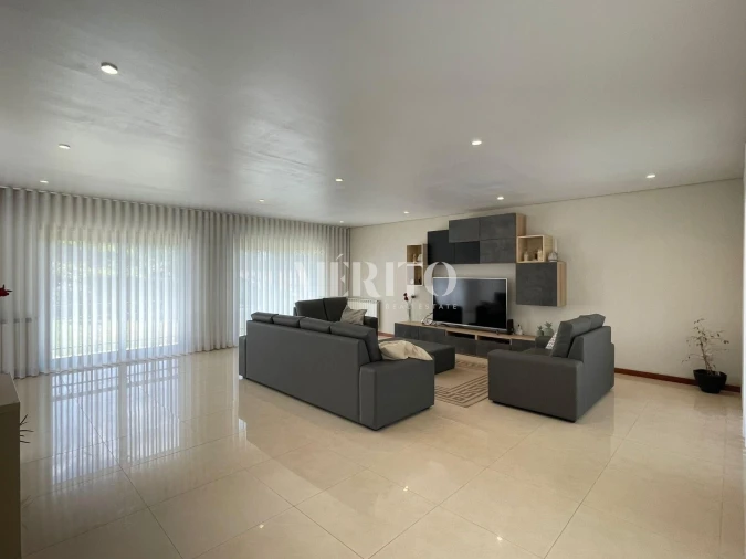 Moradia T4 para Venda em Reboreda e Nogueira Foto 24