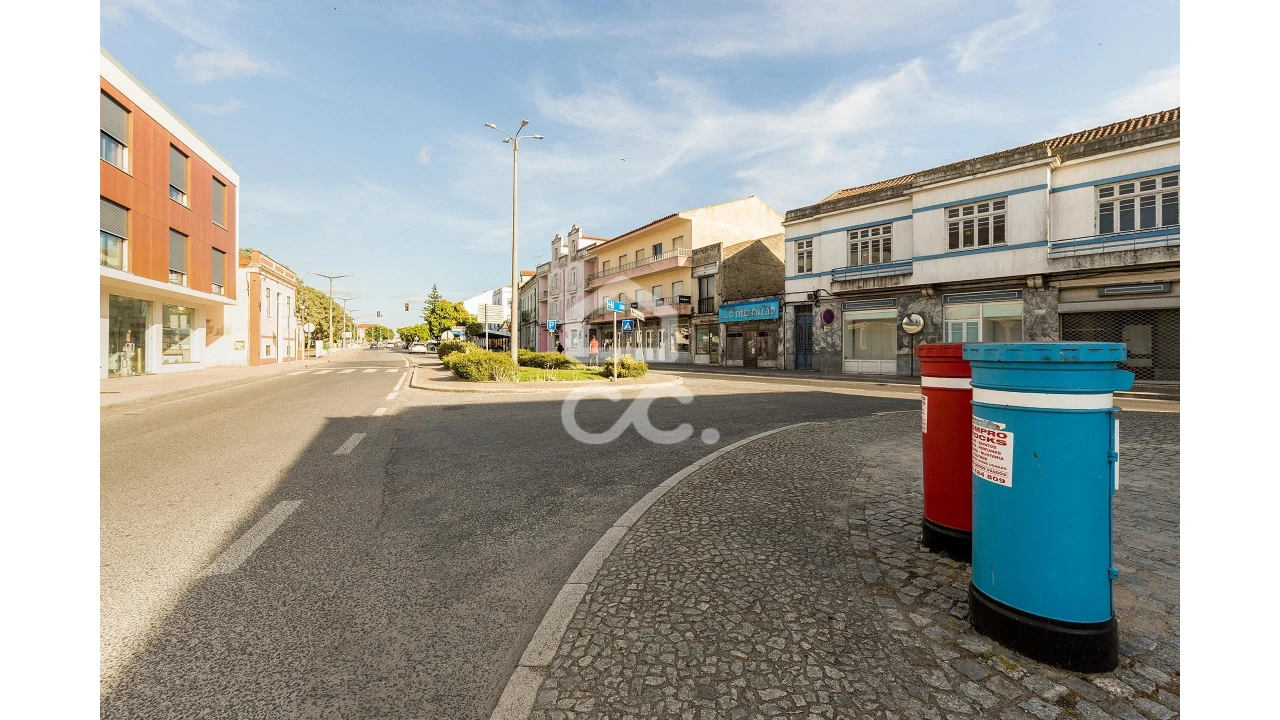 Negócio para Venda em Vendas Novas Foto 12