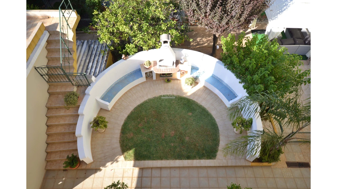 Negócio para Venda em Loule (São Sebastião) Foto 3