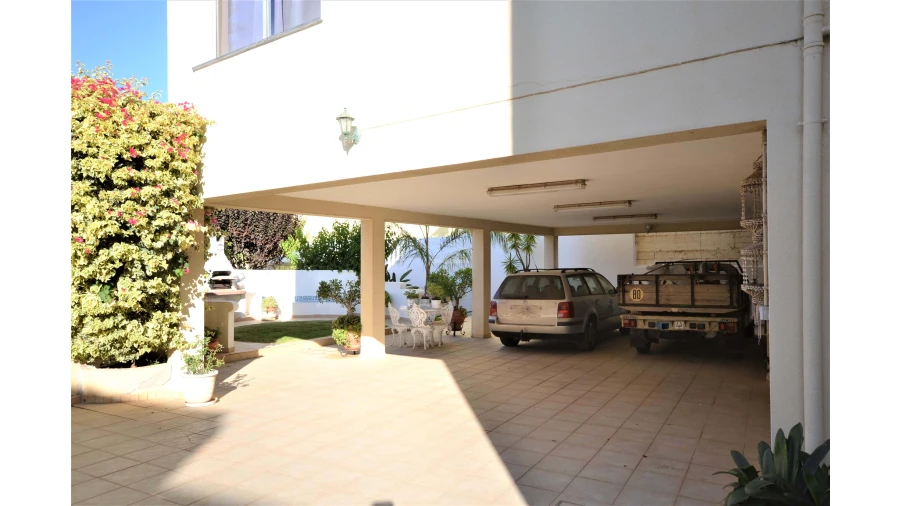 Negócio para Venda em Loule (São Sebastião) Foto 19