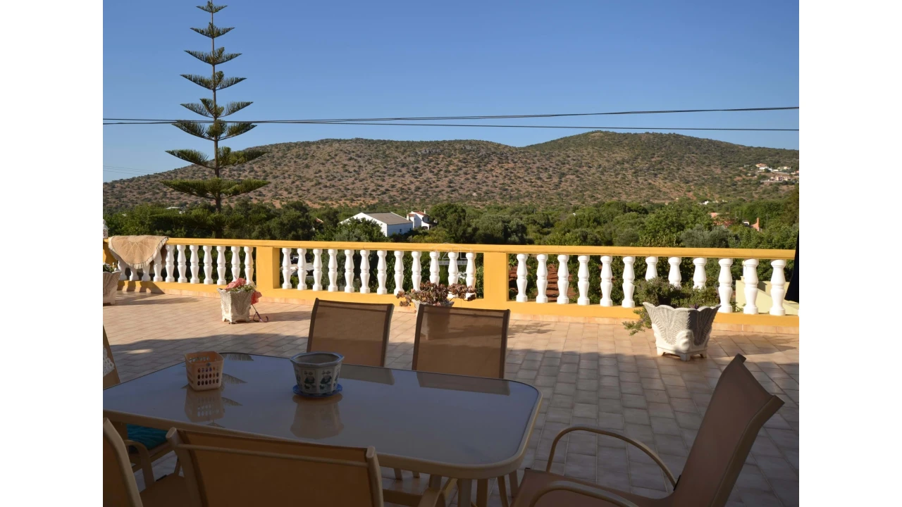 Negócio para Venda em Loule (São Sebastião) Foto 2