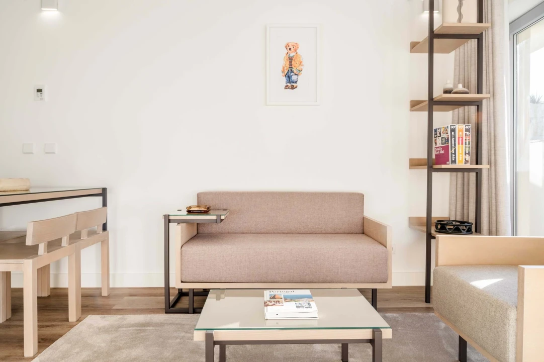 Moradia T2 para Venda em Santa Marinha Foto 6