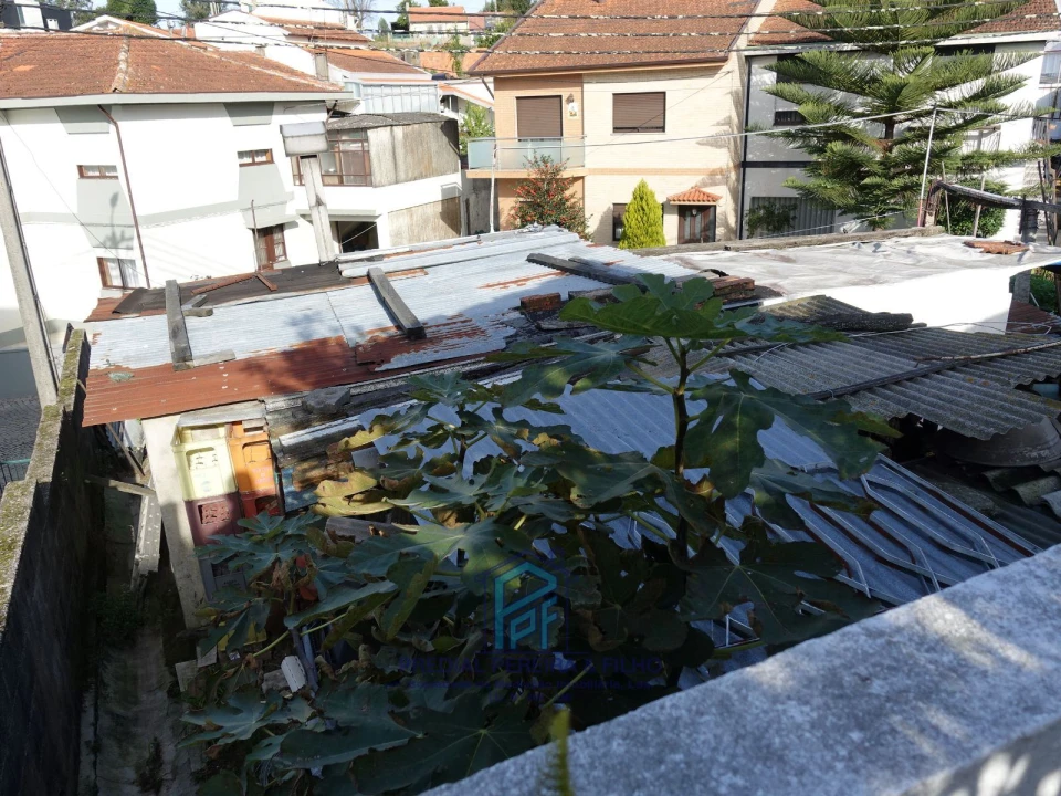 Moradia T1 para Venda em Baguim do Monte (Rio Tinto) Foto 5