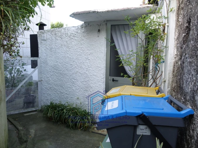 Moradia T1 para Venda em Baguim do Monte (Rio Tinto) Foto 3