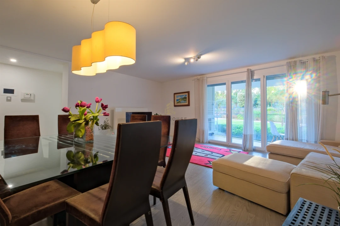 Apartamento T3 para Venda em Oeiras e São Julião da Barra, Paço de Arcos e Caxias Foto 7