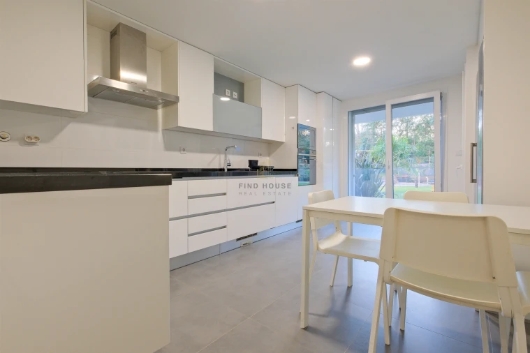 Apartamento T3 para Venda em Oeiras e São Julião da Barra, Paço de Arcos e Caxias Foto 39