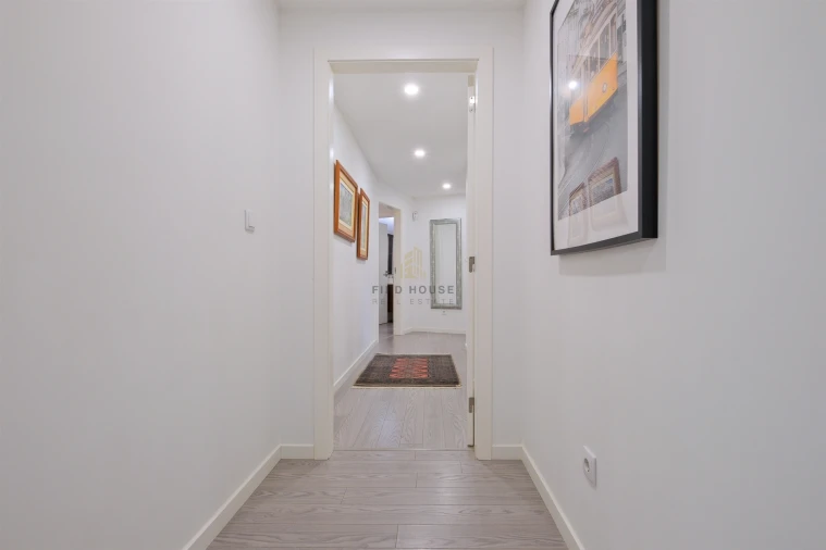Apartamento T3 para Venda em Oeiras e São Julião da Barra, Paço de Arcos e Caxias Foto 11