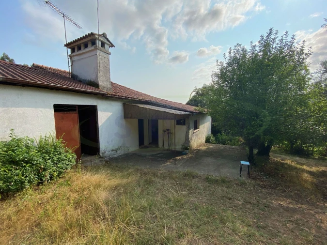 Moradia T3 para Venda em Cabração e Moreira do Lima Foto 2