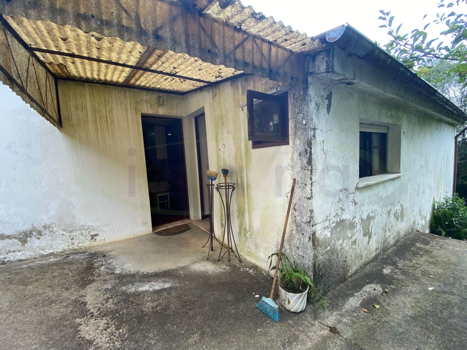 Moradia T3 para Venda em Cabração e Moreira do Lima Foto 4