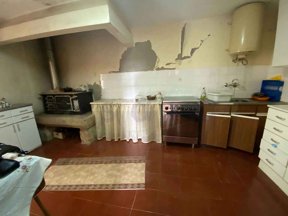 Moradia T3 para Venda em Cabração e Moreira do Lima Foto 6