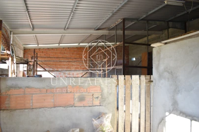 Quinta T1 para Venda em Azeitão (São Lourenço e São Simão)