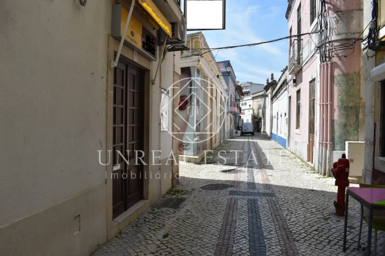 Loja para Venda em União das Freguesias de Setúbal Foto 31