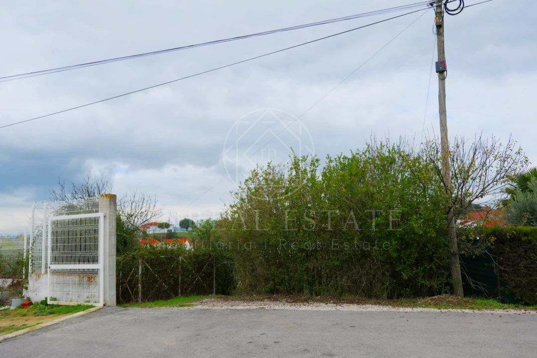 Moradia T2 para Venda em Brogueira, Parceiros de Igreja e Alcorochel Foto 40