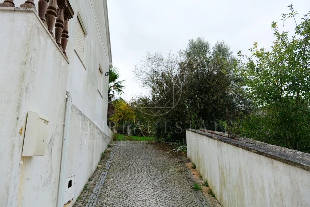 Moradia T2 para Venda em Brogueira, Parceiros de Igreja e Alcorochel Foto 5