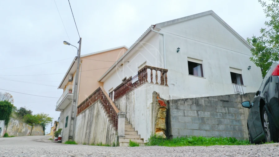Moradia T2 para Venda em Brogueira, Parceiros de Igreja e Alcorochel Foto 4