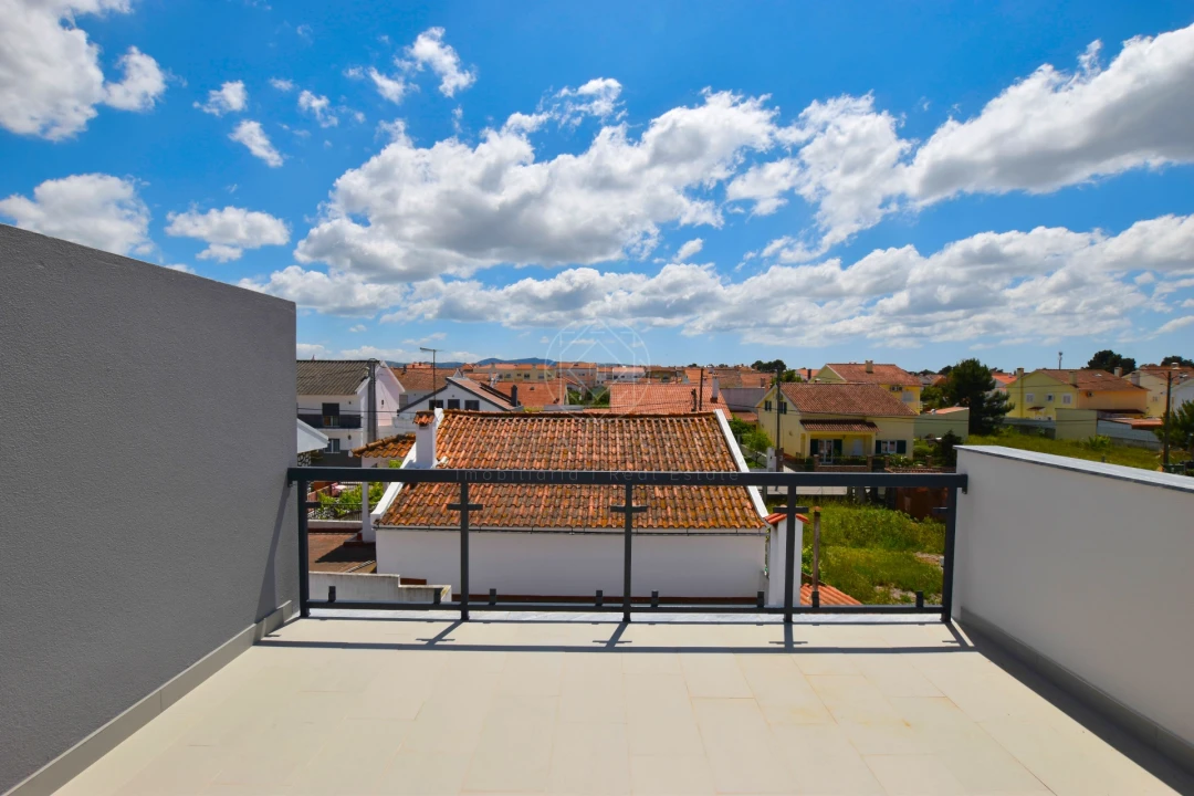 Moradia T3 para Venda em Quinta do Conde Foto 64