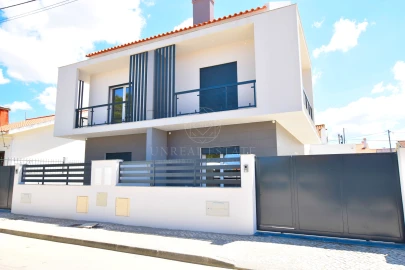 Moradia T3 para Venda em Quinta do Conde